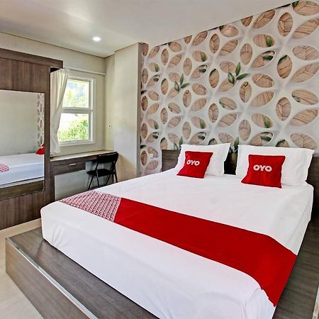 Capital O 91384 Rintaka Residence Senggigi Exterior photo